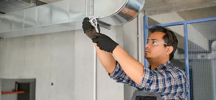 Our Clogged Air Duct Repair Services in Ballwin, MO
