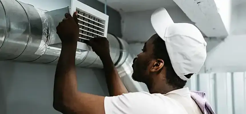 Our Licensed And Insured Cleaners in Ballwin, MO